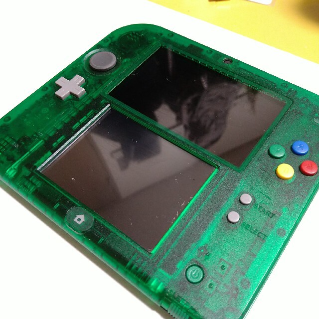Nintendo 2DS  グリーン