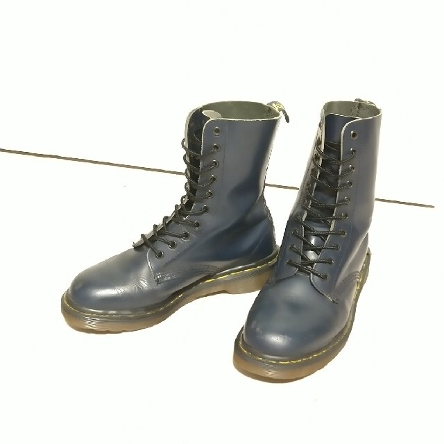 希少・純正紐新品付き】ネイビー Dr.Martens 10ホール イングランド