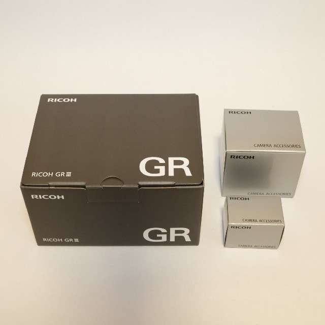 RICOH GR3 + 充電器 +予備バッテリー
