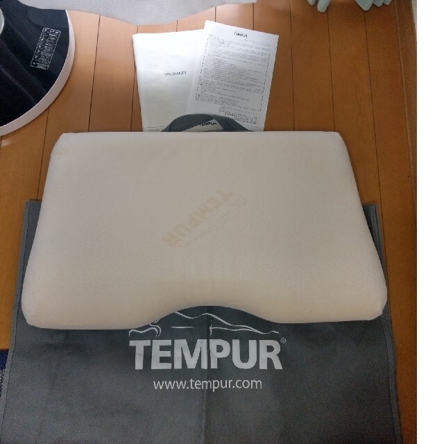 TEMPUR(テンピュール)のテンピュール　ミレニアムネックピロー M インテリア/住まい/日用品の寝具(枕)の商品写真