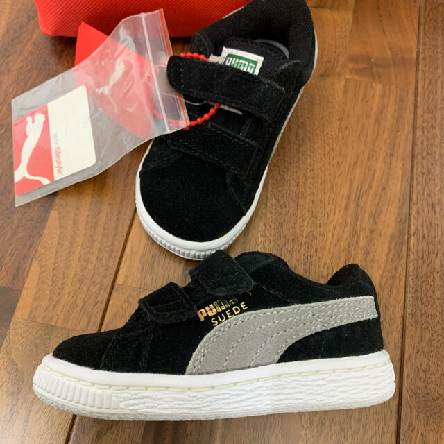 PUMA(プーマ)のプーマ　スニーカー　13.0 新品未使用 キッズ/ベビー/マタニティのベビー靴/シューズ(~14cm)(スニーカー)の商品写真