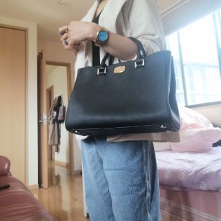 マイケルコース(Michael Kors)のMichael Kors 2 Way Black Handbag (ハンドバッグ)