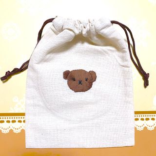 シマムラ(しまむら)のハンドメイド　刺繍　巾着(ポーチ)