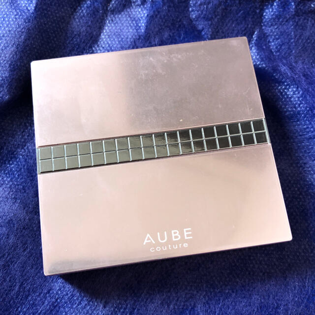 AUBE couture(オーブクチュール)のオーブクチュール　デザイニングアイズ507 コスメ/美容のベースメイク/化粧品(アイシャドウ)の商品写真