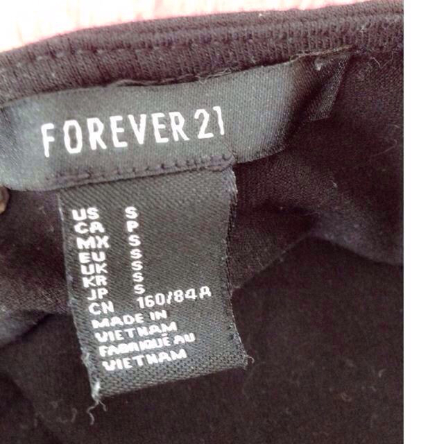 FOREVER 21(フォーエバートゥエンティーワン)のワンピース2つ レディースのワンピース(ミニワンピース)の商品写真