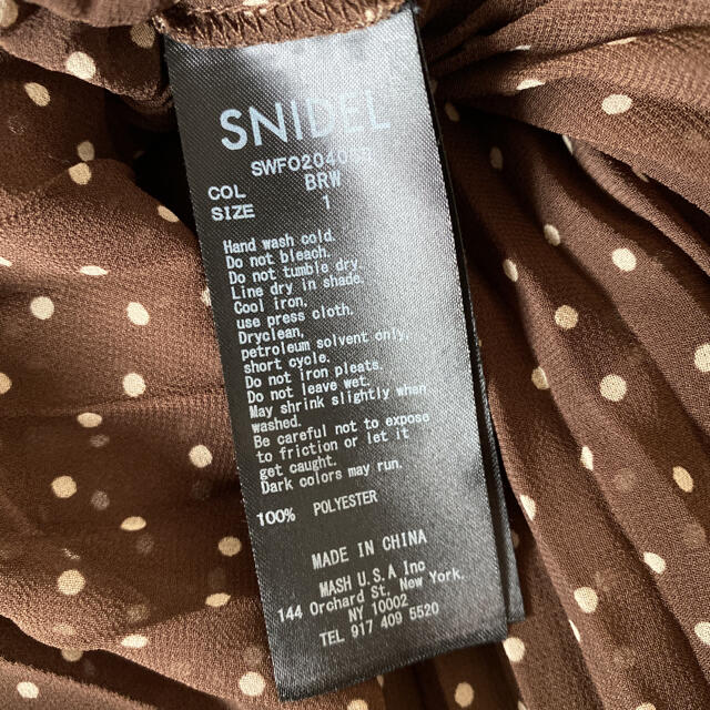 田中みな実さん着用 SNIDEL ボウタイドットシアーワンピース | mezcla.in