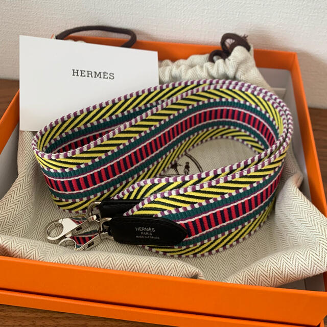 新品未使用　エルメス　ペガサスロデオ　ナタセザム黒　チャーム　HERMES