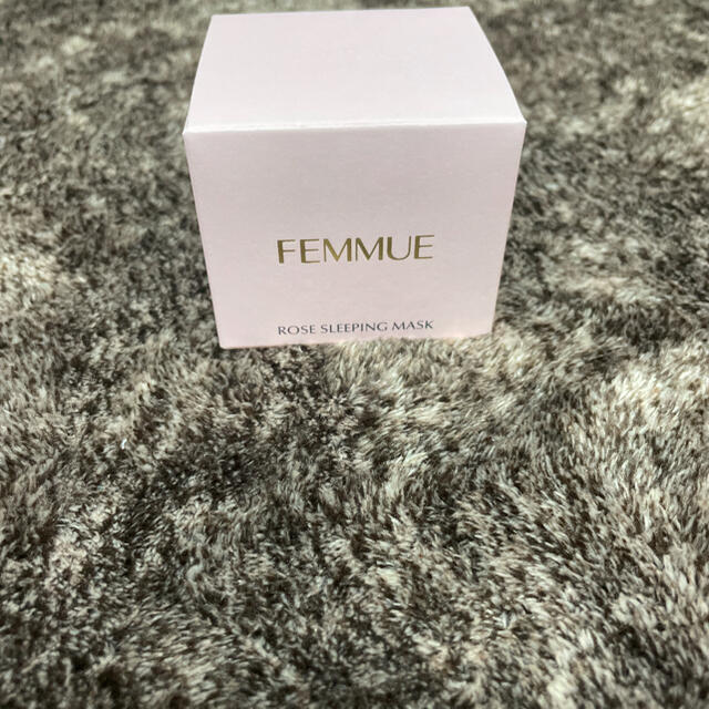 FEMMUEローズウォータースリーピングマスク50g コスメ/美容のスキンケア/基礎化粧品(パック/フェイスマスク)の商品写真