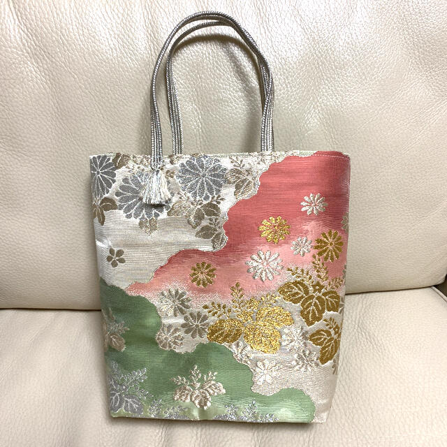 大特価新作 一点物 ハンドバッグ トートバッグ サブバッグ 花柄 金箔 袋帯 帯 リメイク ⑧帯 袋帯 リメイクバッグ トートバッグ