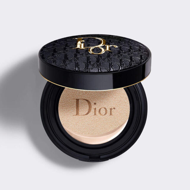 Dior(ディオール)の❣️お値段交渉OK❣️ ディオールスキンフォーエヴァークッション0N コスメ/美容のベースメイク/化粧品(ファンデーション)の商品写真