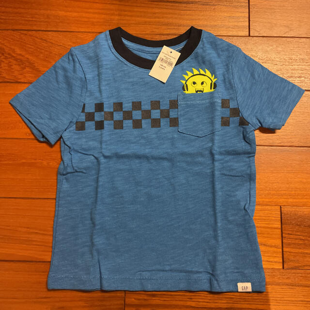 babyGAP(ベビーギャップ)の新品☆babygap☆半袖Tシャツ2枚&ショートパンツセット☆100cm キッズ/ベビー/マタニティのキッズ服男の子用(90cm~)(Tシャツ/カットソー)の商品写真