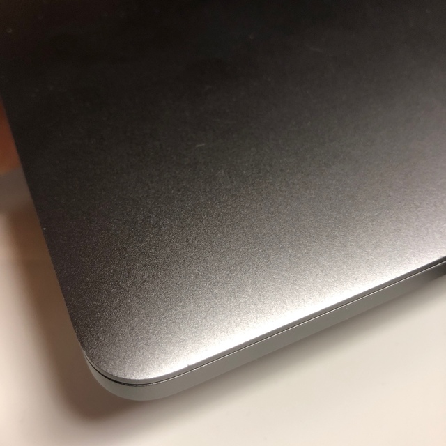 Apple(アップル)のmacbook pro i9 2018 美品　元箱あり スマホ/家電/カメラのPC/タブレット(ノートPC)の商品写真