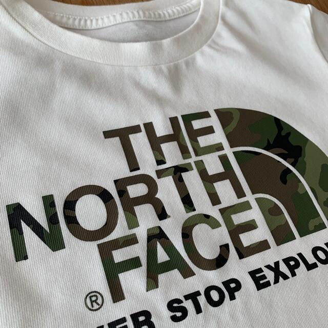 THE NORTH FACE(ザノースフェイス)のTHE NORTH FACE size100 ホワイト×カモフラ　Tシャツ キッズ/ベビー/マタニティのキッズ服男の子用(90cm~)(Tシャツ/カットソー)の商品写真