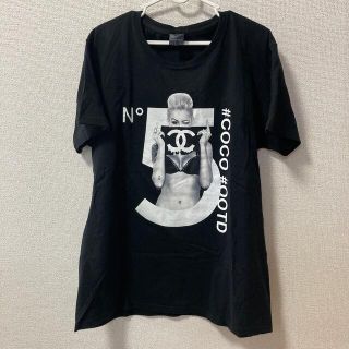 シュプリーム(Supreme)のCHANEL パロディＴシャツ Lサイズ(Tシャツ/カットソー(半袖/袖なし))