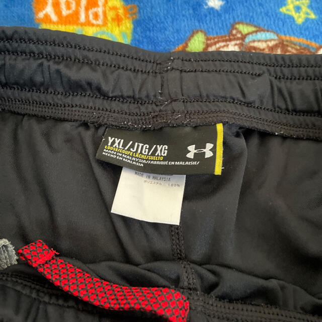 UNDER ARMOUR(アンダーアーマー)のアンダーアーマー短パン キッズ/ベビー/マタニティのキッズ服男の子用(90cm~)(パンツ/スパッツ)の商品写真