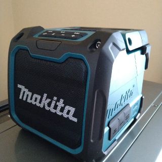 マキタ(Makita)のマキタ 充電式スピーカ MR200 (スピーカー)