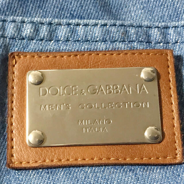 DOLCE&GABBANA(ドルチェアンドガッバーナ)の新品近い美品ドルチェ&ガッバーナ送料込定価5万円程イタリア製デニム金プレート正規 メンズのパンツ(デニム/ジーンズ)の商品写真