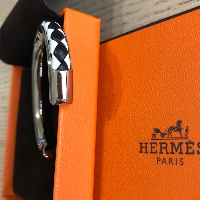 Hermes(エルメス)の[専用]エルメスhermesバングルKyotoTresseカルティエトゥアレグ レディースのアクセサリー(ブレスレット/バングル)の商品写真