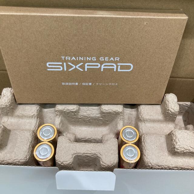 SIXPAD(シックスパッド)のFoot Fit Plus &ジェルシート1箱 スポーツ/アウトドアのトレーニング/エクササイズ(トレーニング用品)の商品写真