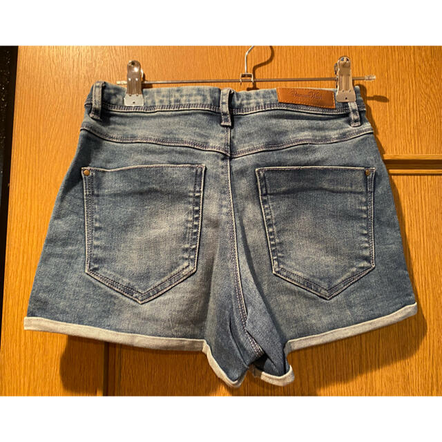 ZARA(ザラ)のZARA ショートパンツ レディースのパンツ(ショートパンツ)の商品写真