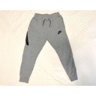 ナイキ(NIKE)のNIKE テックフリース　ジョガーパンツ150（グレー）(パンツ/スパッツ)