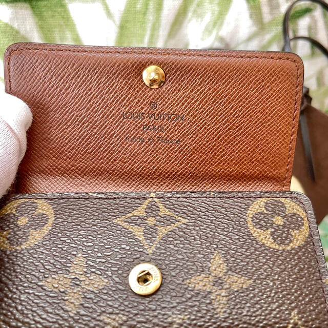 LOUIS VUITTON(ルイヴィトン)のLOUIS VUITTON  ルイヴィトン　モノグラム　4連　キーケース レディースのファッション小物(キーケース)の商品写真