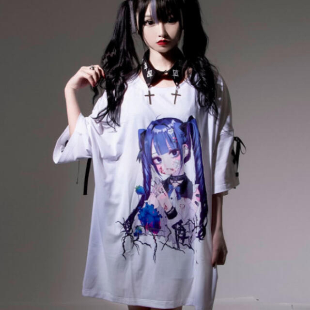 MILKBOY(ミルクボーイ)の REFLEM【レフレム】negiコラボ青髪少女袖レースアップデザインTシャツ　 レディースのトップス(Tシャツ(半袖/袖なし))の商品写真