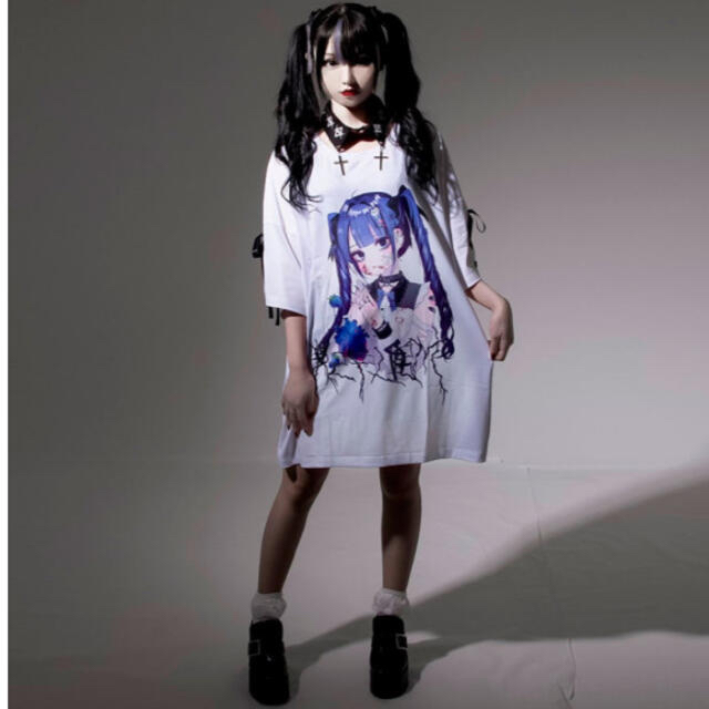 MILKBOY(ミルクボーイ)の REFLEM【レフレム】negiコラボ青髪少女袖レースアップデザインTシャツ　 レディースのトップス(Tシャツ(半袖/袖なし))の商品写真