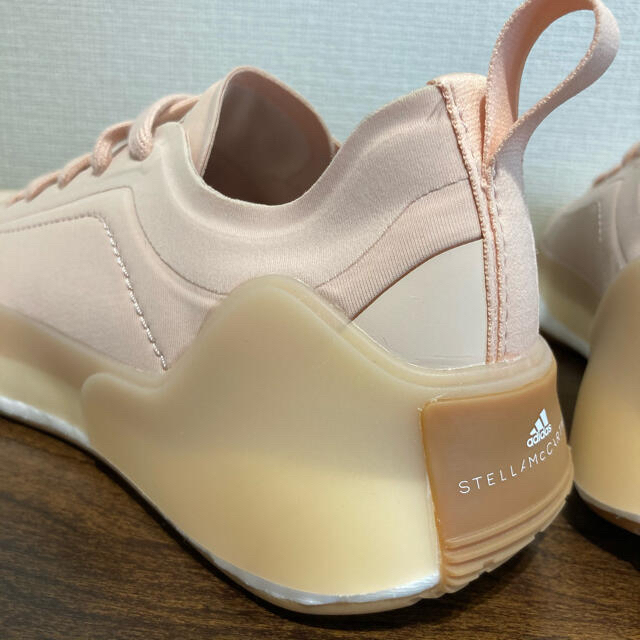 adidas by Stella McCartney(アディダスバイステラマッカートニー)の新品‼️adidas stellamaccartney treino 26cm レディースの靴/シューズ(スニーカー)の商品写真