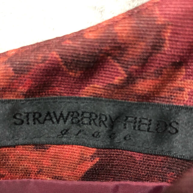 STRAWBERRY-FIELDS(ストロベリーフィールズ)の最終価格❣️ストロベリーフィールズ 花柄 ワンピース レディースのワンピース(ひざ丈ワンピース)の商品写真
