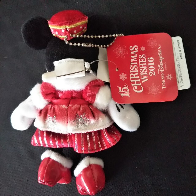 ミニーマウス(ミニーマウス)のTDS15周年クリスマスウィッシュ ミニーぬいぐるみバッジ2016TDRTDL エンタメ/ホビーのおもちゃ/ぬいぐるみ(ぬいぐるみ)の商品写真
