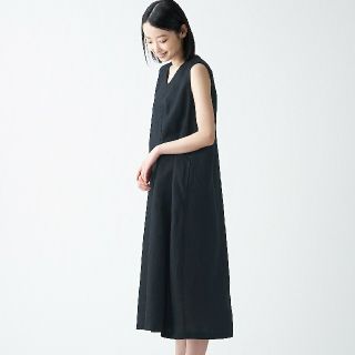 ムジルシリョウヒン(MUJI (無印良品))の■新品■ 無印良品 フレンチリネン洗いざらしノースリーブワンピース／黒／XL(ひざ丈ワンピース)