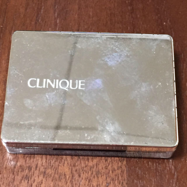 CLINIQUE(クリニーク)のアイシャドウ 2個セット コスメ/美容のベースメイク/化粧品(アイシャドウ)の商品写真