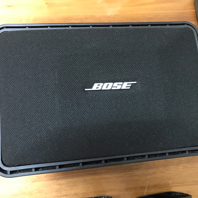 BOSE - BOSE 101MMスピーカー+天吊りブラケット+カタログの通販 BOSE - BOSE 101MMスピーカー+天吊りブラケット+カタログの通販