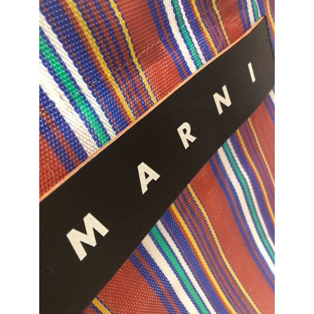 Marni(マルニ)のMARNI★マルニフラワーカフェ ストライプバッグ　ブラウン レディースのバッグ(トートバッグ)の商品写真