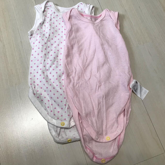 UNIQLO(ユニクロ)のユニクロ　メッシュ下着　90 キッズ/ベビー/マタニティのキッズ服女の子用(90cm~)(下着)の商品写真