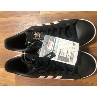 アディダス(adidas)のスニーカー　ピンク黒25cm(スニーカー)