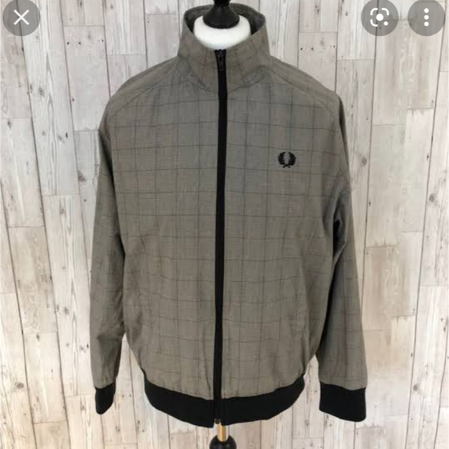 FRED PERRY(フレッドペリー)のゆきりーぬ様専用フレッドペリー　 メンズのジャケット/アウター(ブルゾン)の商品写真