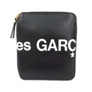 コムデギャルソン(COMME des GARCONS)のコムデギャルソン 財布 二つ折り HUGE LOGO ロゴ プリント レザー 黒(折り財布)