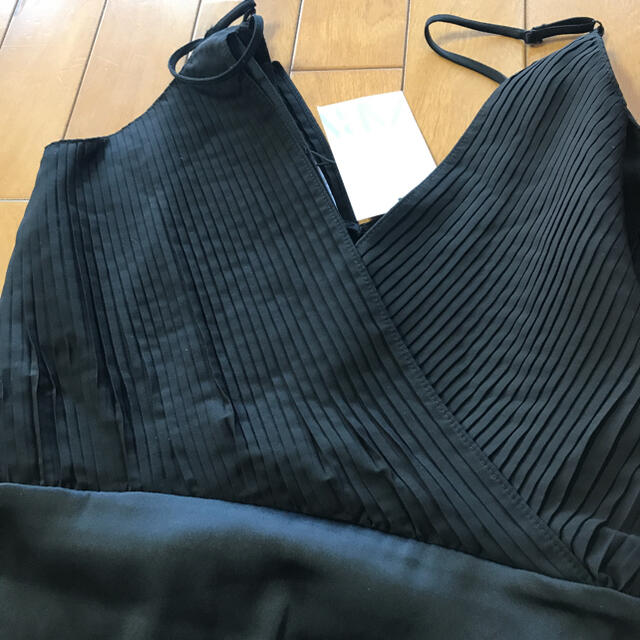 ZARA(ザラ)のZARAキャミソール　　黒 レディースのトップス(キャミソール)の商品写真