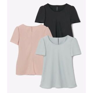 フォクシー(FOXEY)の美品♡FOXEY♡洗える♡パフスリーブトップス♡(カットソー(半袖/袖なし))