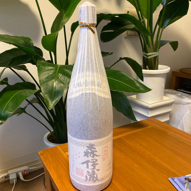 森伊蔵 1800ml さつま名産 本格 芋焼酎 25度 箱無し 値引き 51.0%OFF