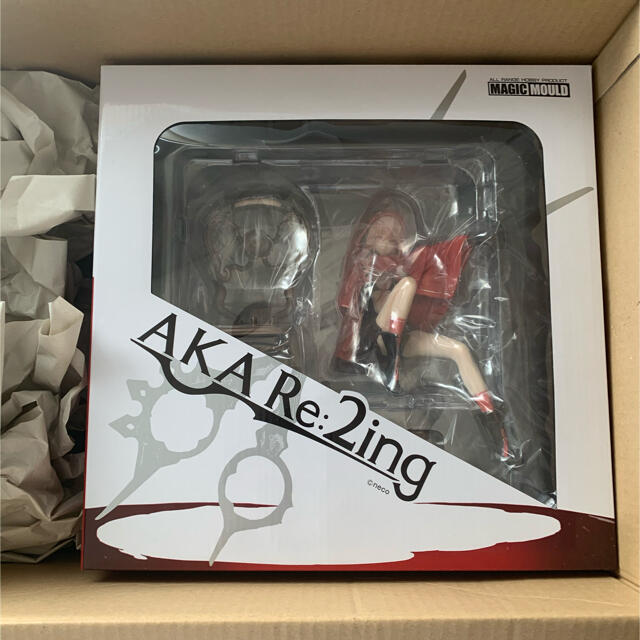 【新品未開封】マジックモールド AKA Re2ing 1/7スケール フィギュア