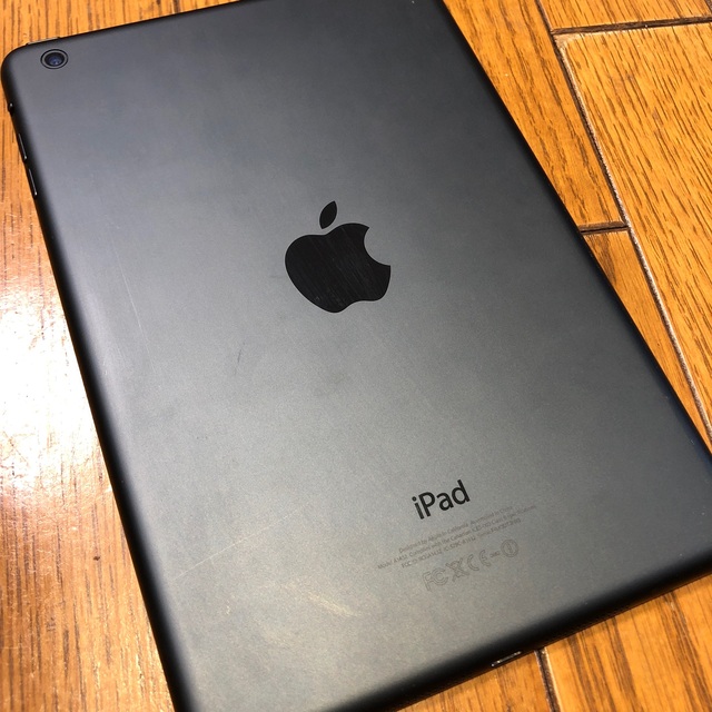 iPad(アイパッド)のiPad mini 7.9インチ　ブラック＆スレート　Wi-Fi スマホ/家電/カメラのPC/タブレット(タブレット)の商品写真