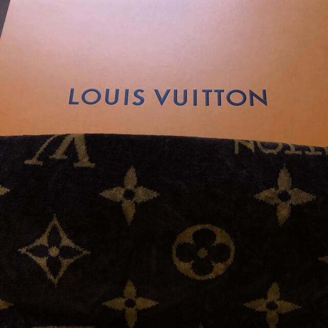 louis vuitton ビーチタオル