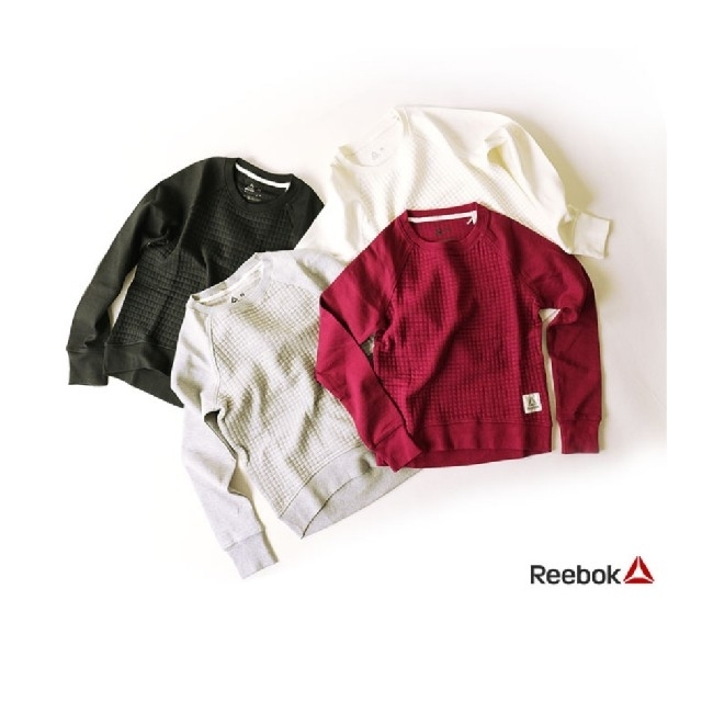 Reebok(リーボック)のリーボック　スウェットトレーナー　ホワイト レディースのトップス(トレーナー/スウェット)の商品写真