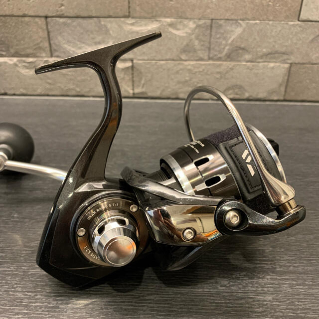 DAIWA(ダイワ)のダイワ 16 キャタリナ 4500H スピニング リール スポーツ/アウトドアのフィッシング(リール)の商品写真