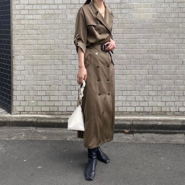 Ameri VINTAGE(アメリヴィンテージ)の【専用】3WAY TRENCH DRESS レディースのワンピース(ロングワンピース/マキシワンピース)の商品写真