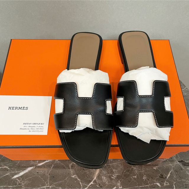 エルメス　HERMES オラン　黒　37.5靴/シューズ