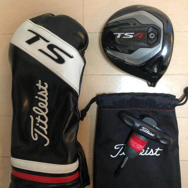 Titleist(タイトリスト)のタイトリスト ドライバーヘッドts4 10.5 ヘッドカバー&レンチ付き スポーツ/アウトドアのゴルフ(クラブ)の商品写真